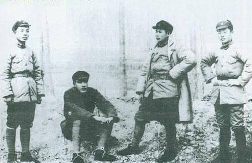 年龄最小者授衔上将,年龄最大者被处决_萧华_司令员_邢仁甫