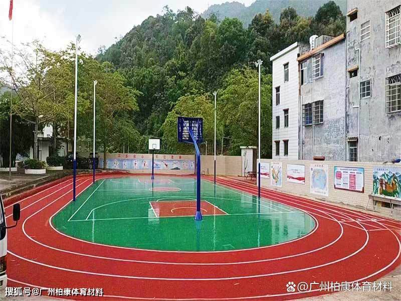 成都正规助孕机构（丙烯酸球场的施工工艺）