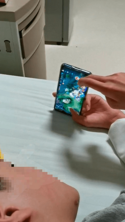 绍兴少年跳下11楼致残仍难戒网瘾