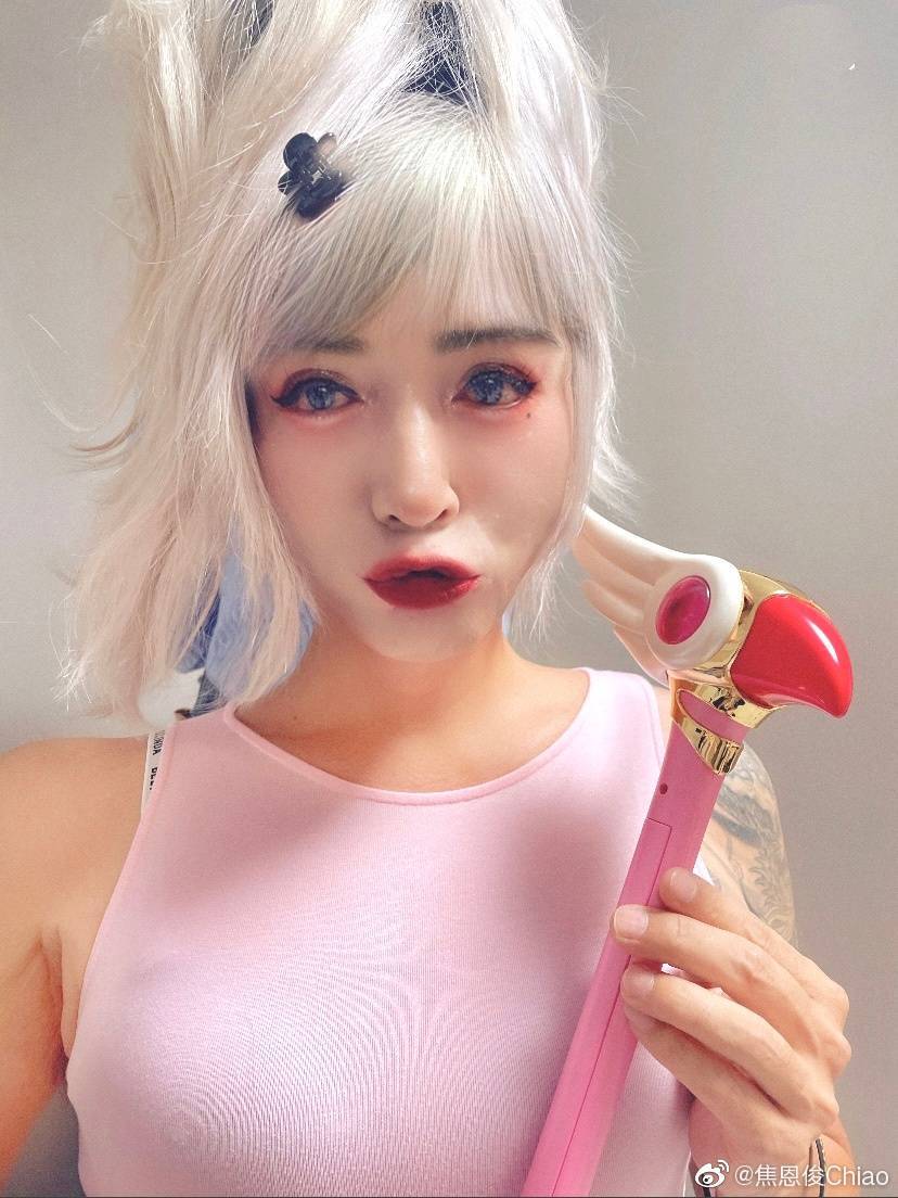 原创焦恩俊的女儿焦曼婷：曾不谅解爸爸和妈妈离婚，入行后与父亲和解