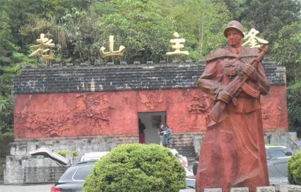 中越反击战一等功臣,对敌冬天冷酷眼神,转业服务市民