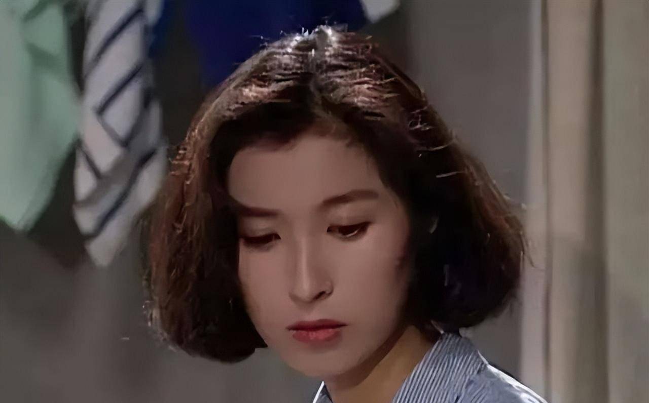 尽管《大时代》是郭蔼明主演的第一部电视剧,但她