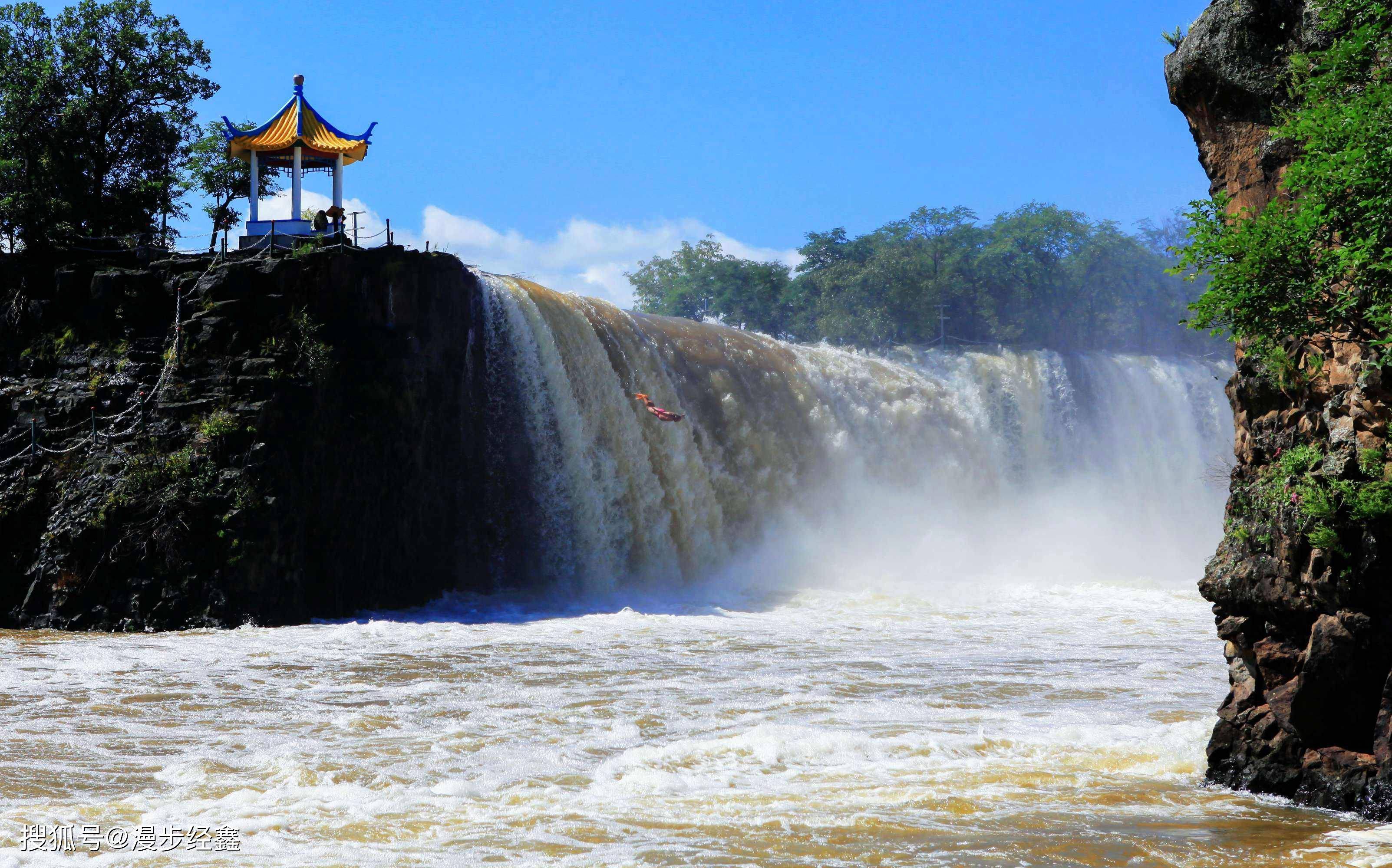 牡丹江的旅游名片镜泊湖