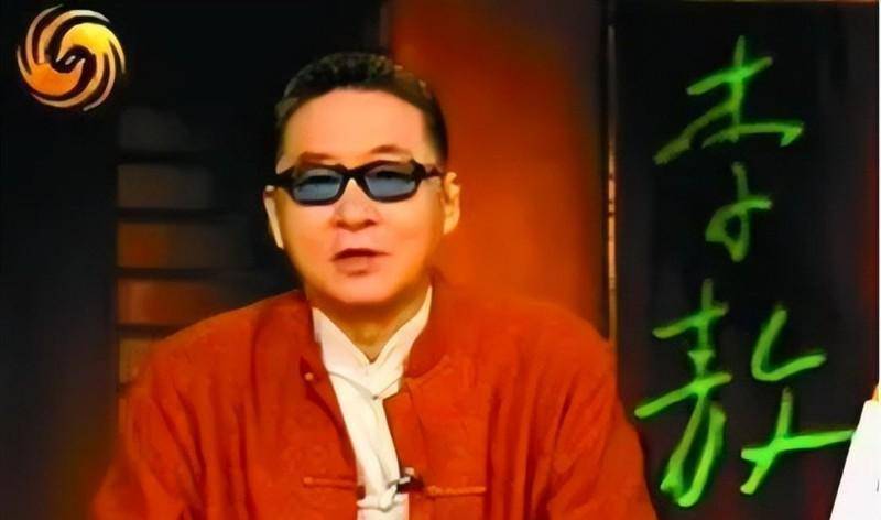 2005李敖大陆之行,见到天安门城楼内椅子,听说来历后连忙拒坐_故宫