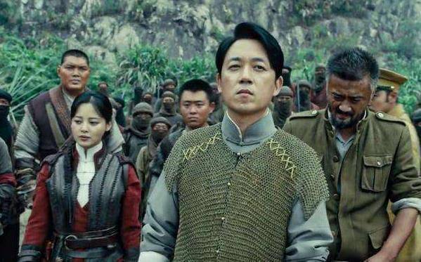所以,能当卸岭魁首之人,都堪称是枭雄级别人物,可统领"披甲之众"移山