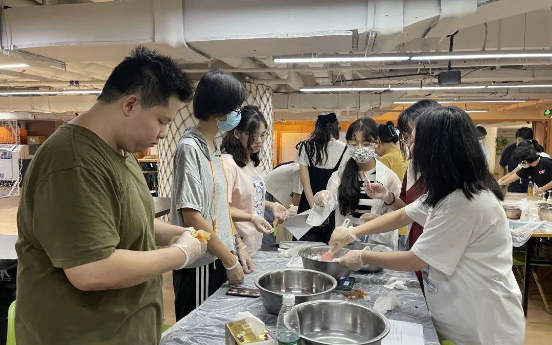 无法不爱丨"皎月佳节,浓情中秋"月饼制作活动回顾_吴雪桦_文案_余温