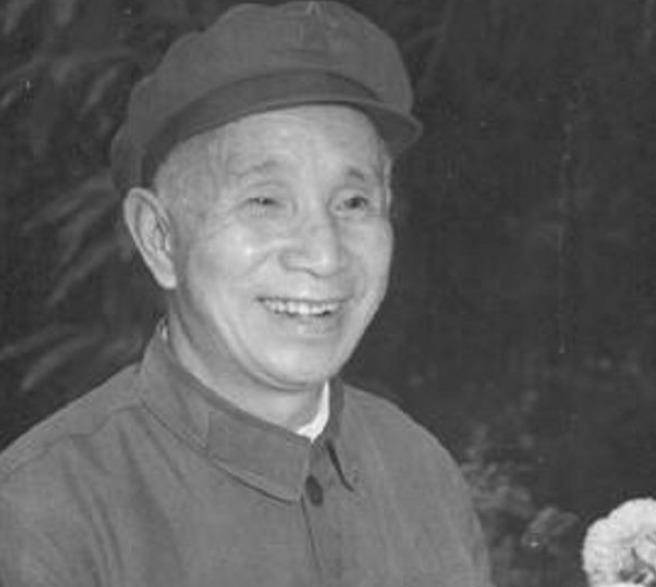 1949年到1959年十年内,我军总参谋长一职换了5人,为何