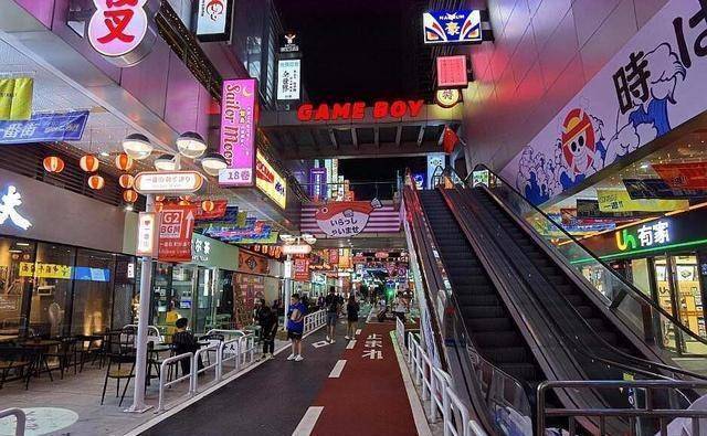 体验一番街何必去日本？广东就有，细节十分到位，已成网红打卡地