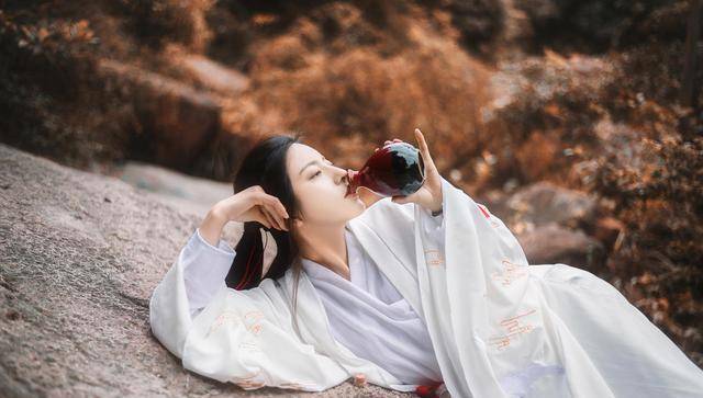 多少钱可以在成都供卵（原创
            如何判断一个女人是否经历过许多男人，看这三点已足够）