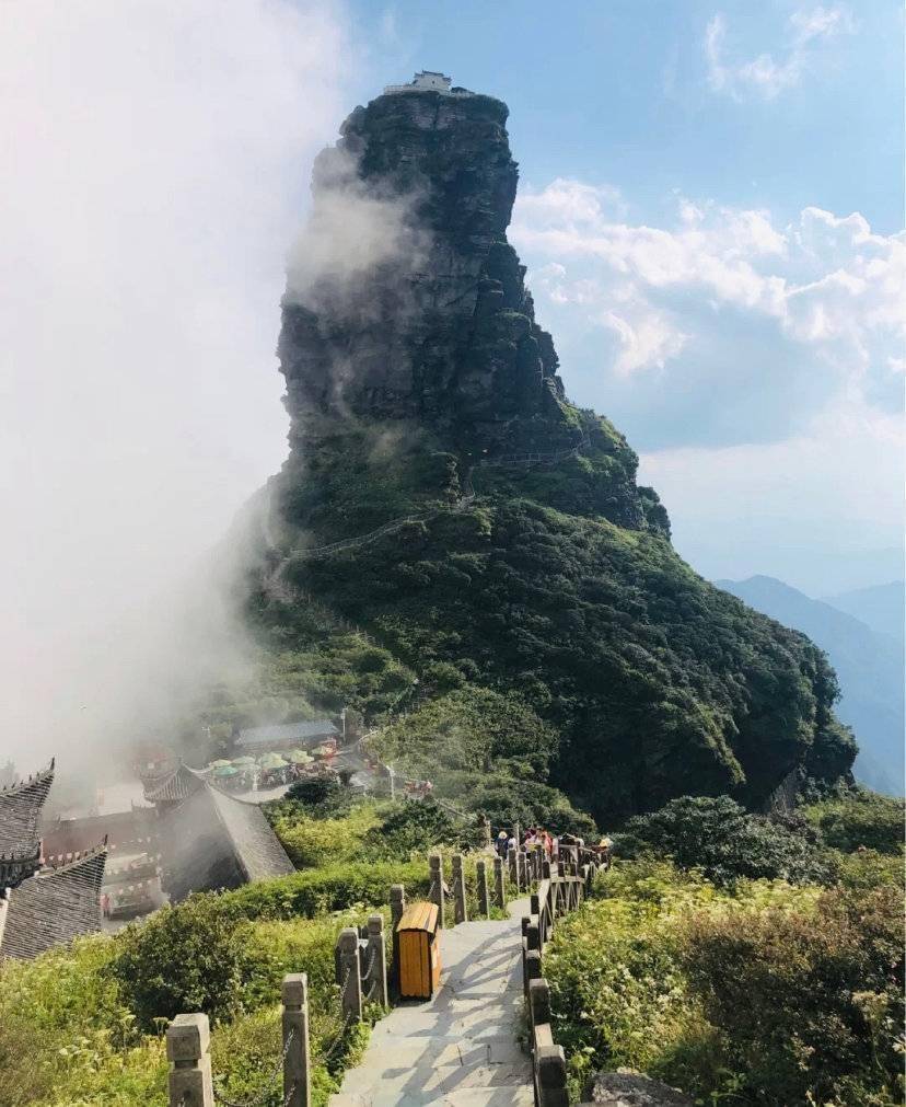 贵州最仙的地方就在这里？五大佛教名山之一，还被称为是天空之城