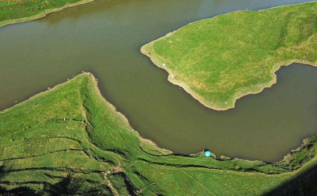 三峡库区重庆涪陵沿江秋景宜人