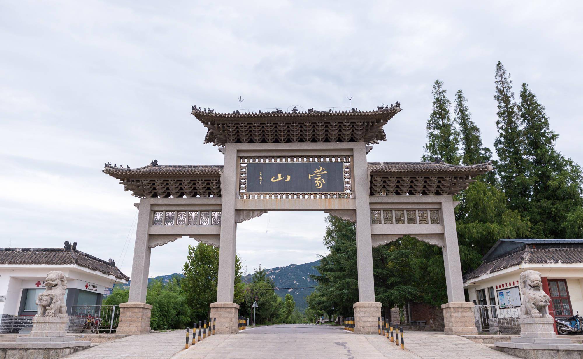 山东第一大山，仅次于泰山的第二高峰，藏着世界上最大的“寿仙”