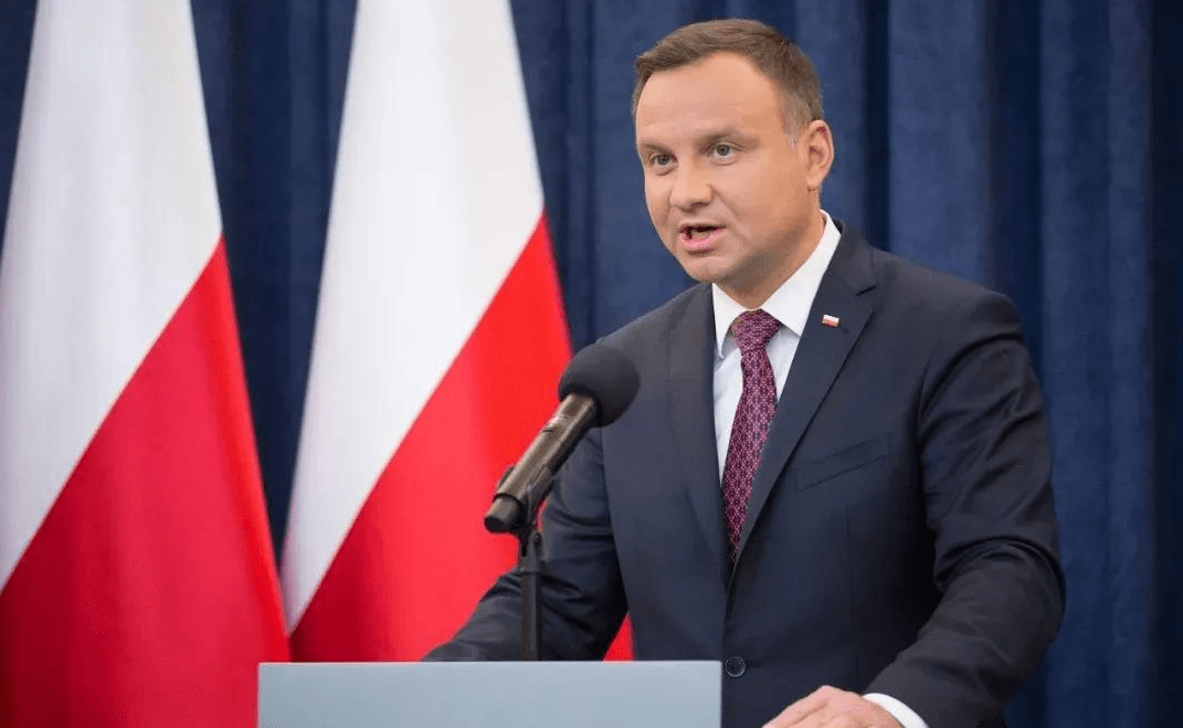 波兰议员要求乌克兰道歉赔偿