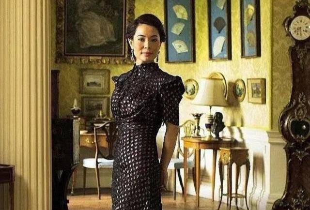 ���Ů�����������С�ӣ����ҳ�ʱ�ŷ��֣�����6ǧƽ��լ�� ...