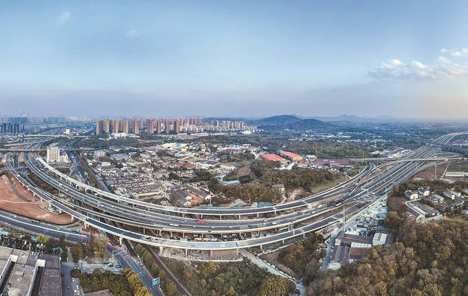 打通梗阻,畅通江苏高速大动脉_施工_建设_交通