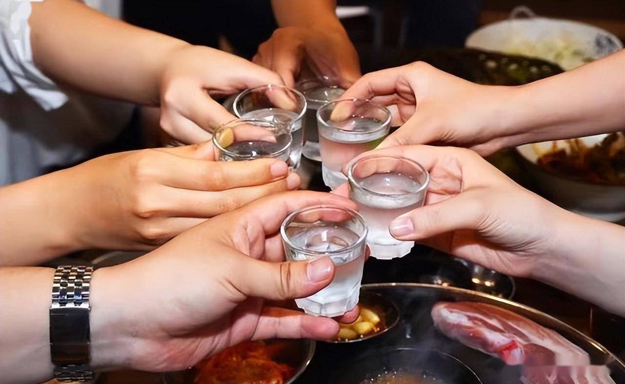 �й�3�󡰿����ơ����Ի�ʱ������������ȴ�ڳ��л��ң���ȹ� ...