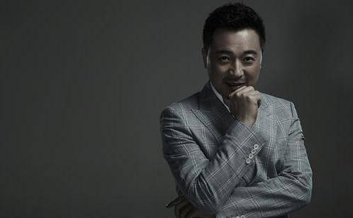 了与毒贩子勾结的黑警，可以说他把这个从好到坏的转变演绎的淋漓尽致。虽然马云波是一个负面角色，但是张晞临把这个角色的各种时期的人性演绎