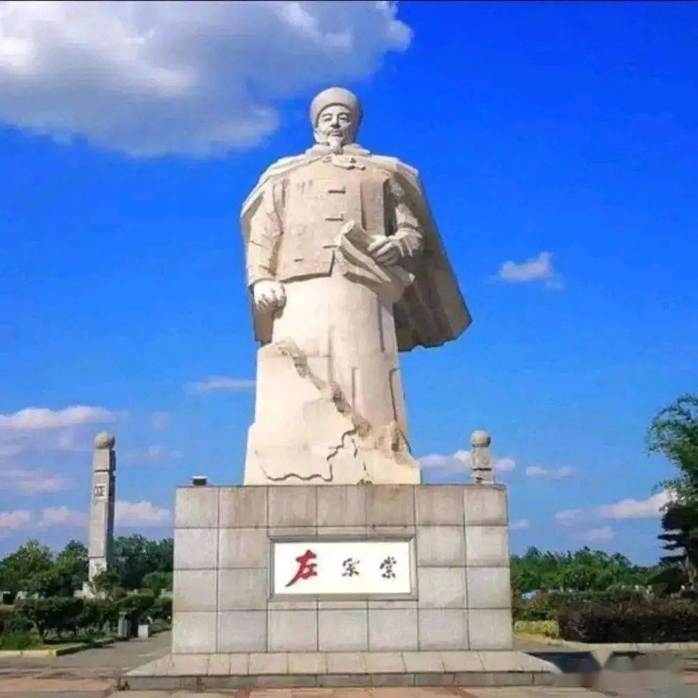 69岁左宗棠纳17岁小妾,新婚之夜一举动,让小妾一辈子感激不尽_新疆_左