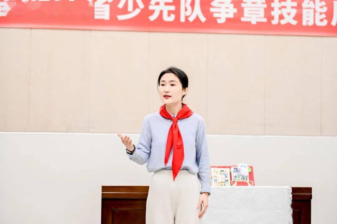 杨悦之,唐雪茹,周凯凯,王梦芸4位少先队辅导员代表衢州参赛,经过5个