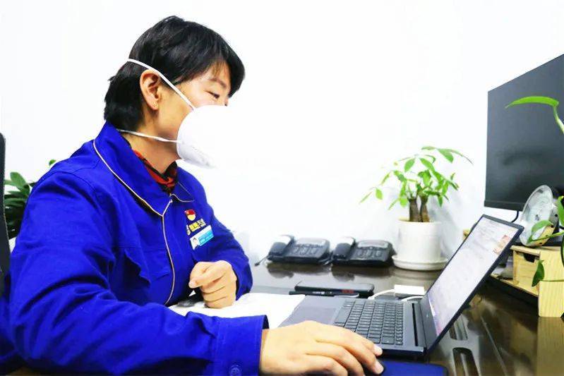 天能化工有限公司纪委召开廉洁从业教育专题