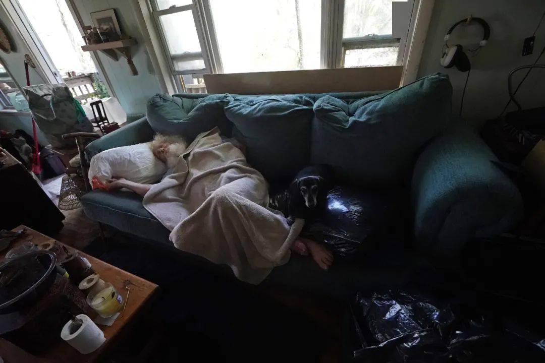 ��������Ӱʦ��ͷ�е�2022���������ڶ��¡�