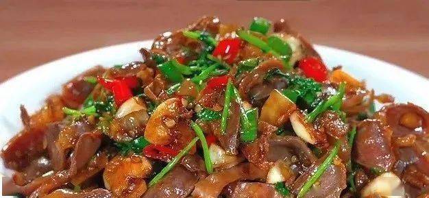 鸡胗想要好吃，切记不要直接下锅，教你一个技巧，酸辣脆爽无腥味