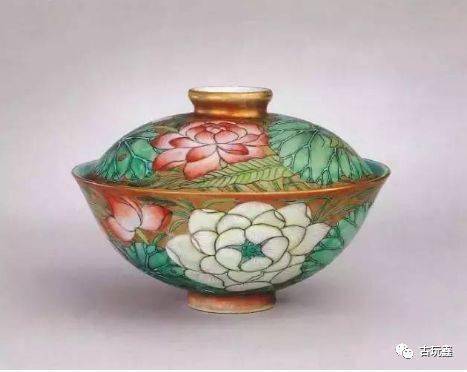 �й����������Ӣ����