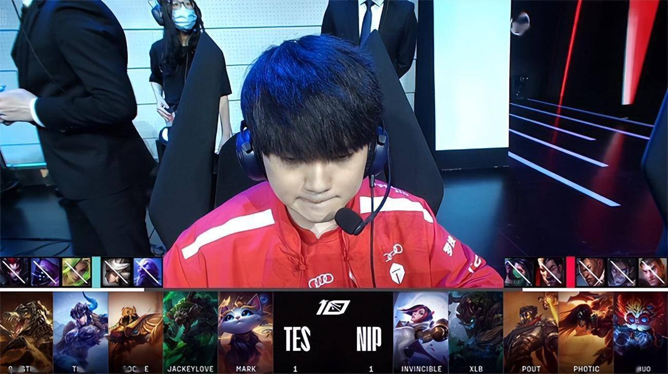 LOL-LPL：JackeyLove老鼠带猫出没无常节拍拉满，TES 2-1击败NIP