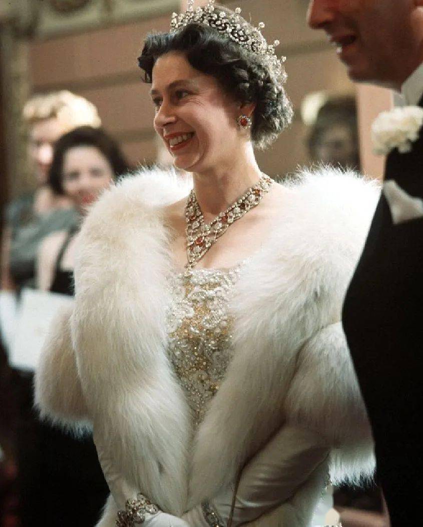 ƽ����Ů����쭡���20�����������罻���£��鱦���������ҷ� ...