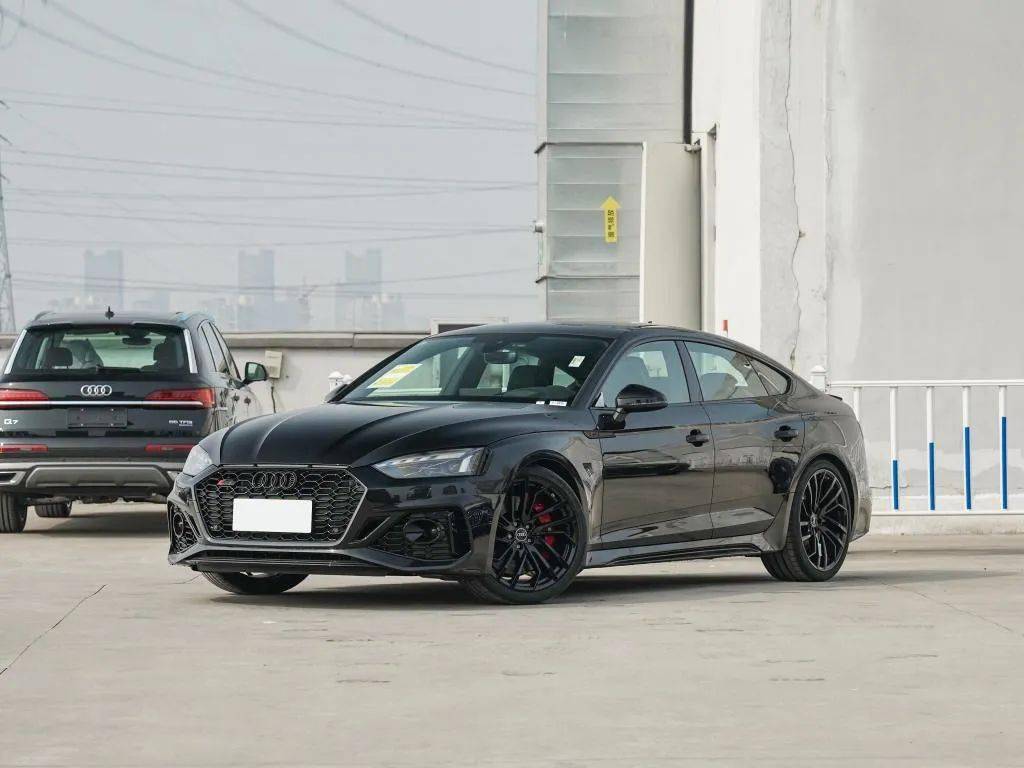 2023µRS 4¿µRS 5 Sportback װ浽ʵ