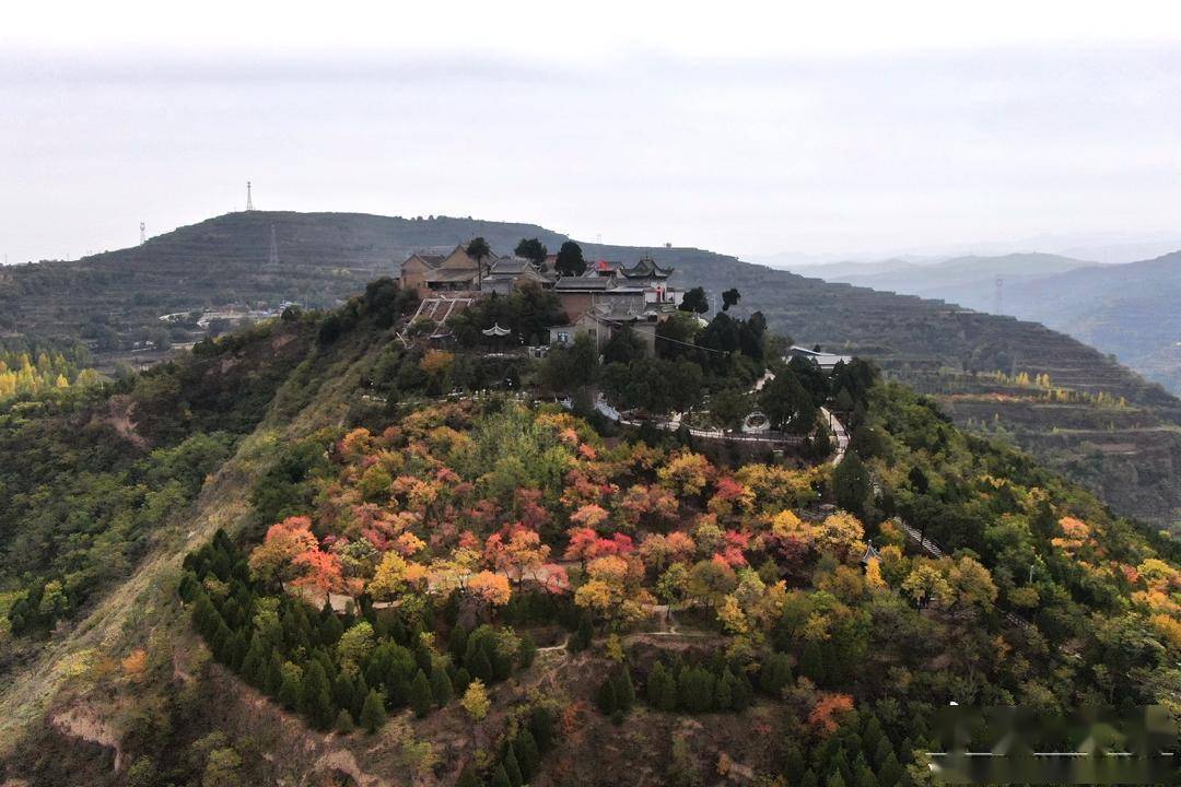 两山一湖古冀地