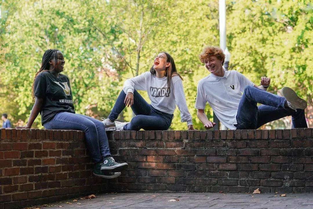 30��ȫ��������������ѡ��Ĵ�ѧ��ѧ����ס���ޣ�˭��Ľ ...