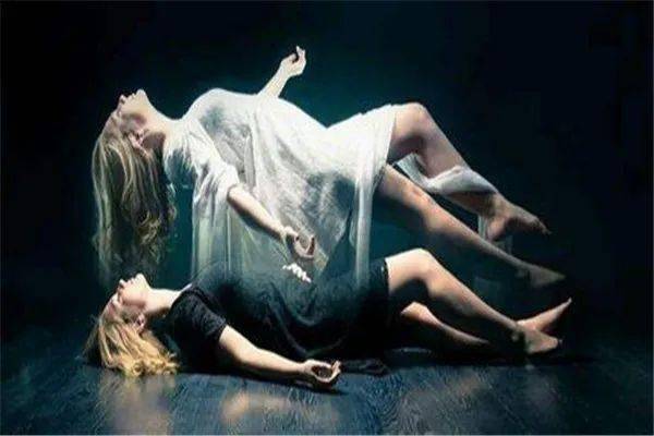 做梦梦见自己死了怎么解,探索梦境背后的深层含义与心理解析 做梦梦见自己死了怎么解,探索梦境背后的深层含义与心理解析