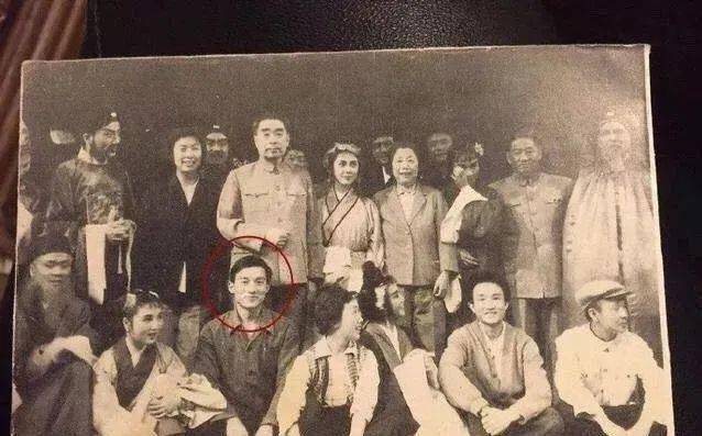 胡歌输给他，这次全网不吭声了