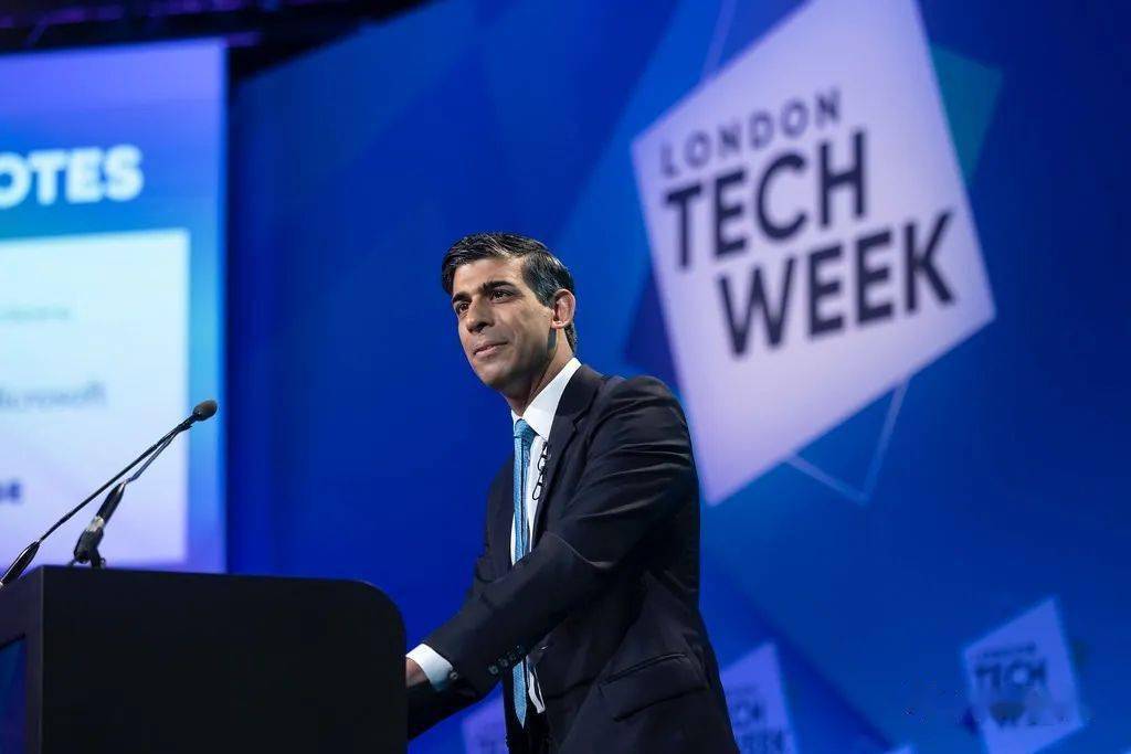 揭秘OpenAI进军伦敦!英国最大水务公司与李嘉诚豪掷巨资大事件,房产市场波动?西二区新盘热卖与名 揭秘OpenAI进军伦敦!英国最大水务公司与李嘉诚豪掷巨资大事件,房产市场波动?西二区新盘热卖与名