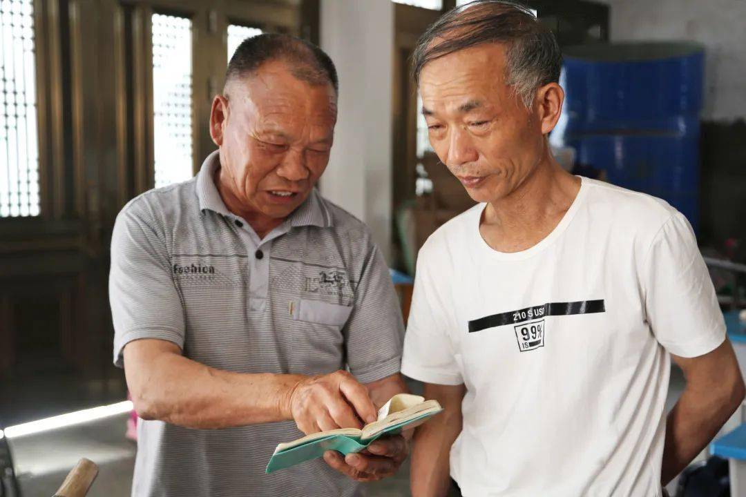 儿子欠下巨款，泰顺老父亲替子还债6年...