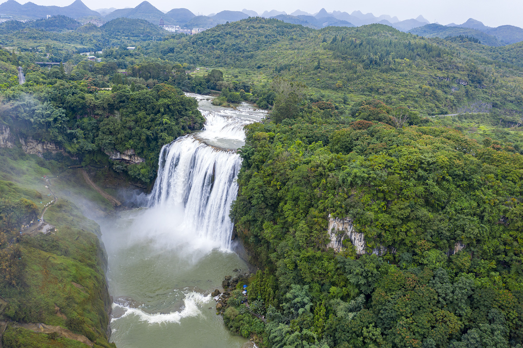 贵州最大瀑布图片