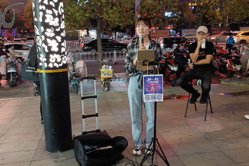 杭州街头歌手图片