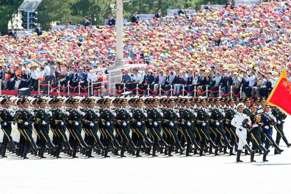 2015年中国解放军陆海空三军仪仗队阅兵式震撼