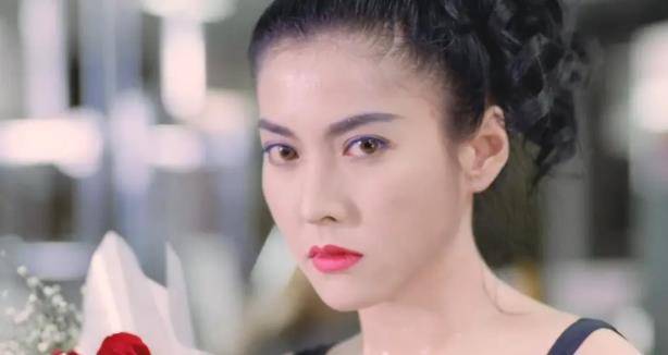 原创 曾与吴镇宇恋爱的李婉华,被称最美三级女星,改国籍嫁入国外豪门