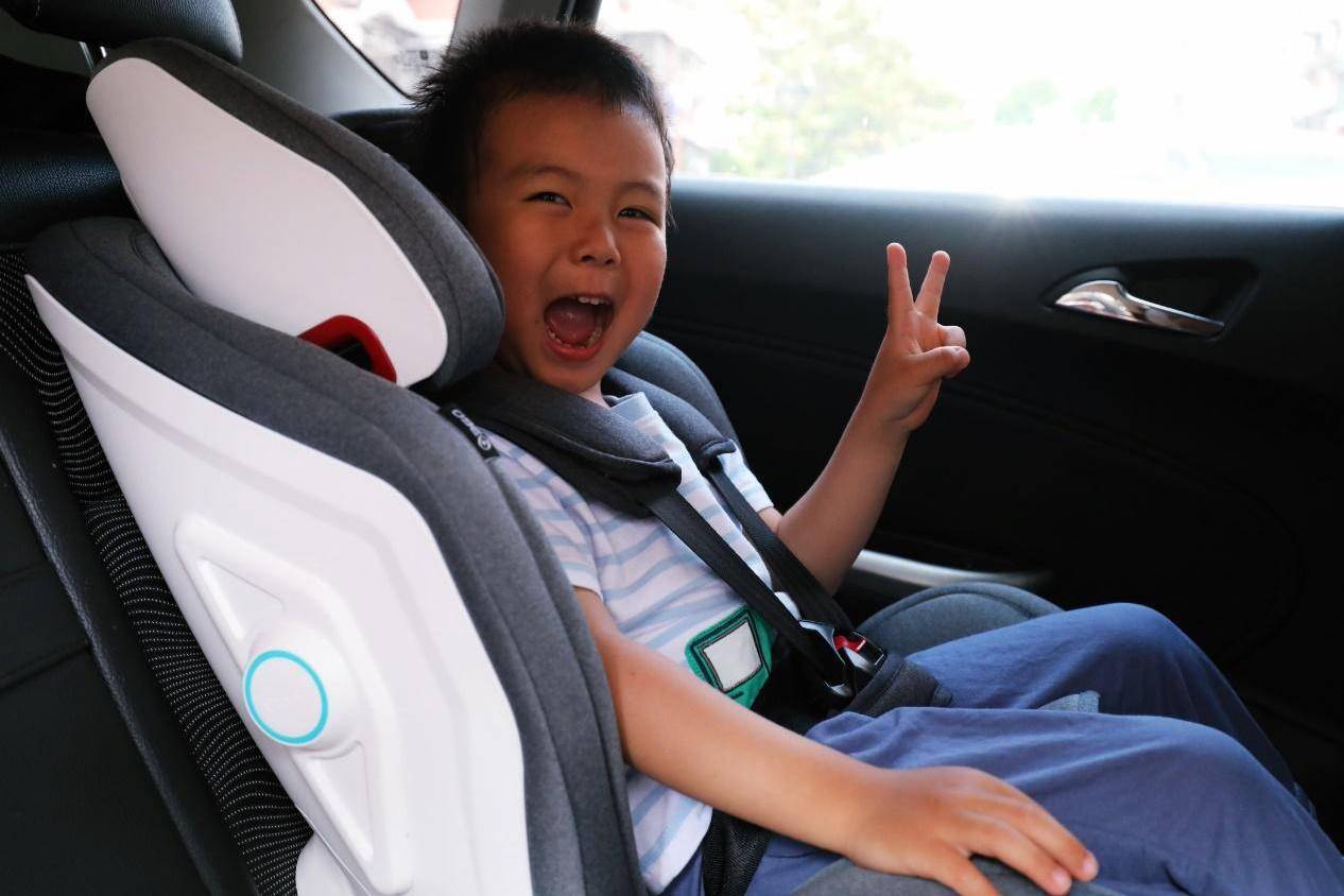 宝宝坐着舒服和安全才是最重要,360安全座椅使用体验