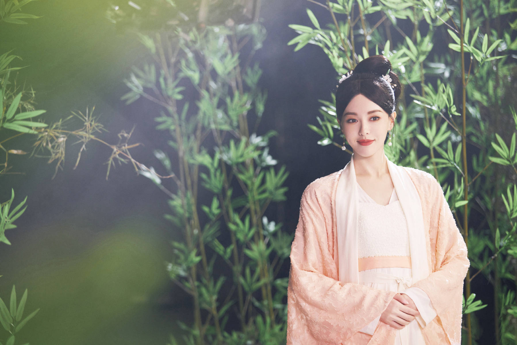 唐嫣古风造型写真温婉恬静江南女子真人间富贵花