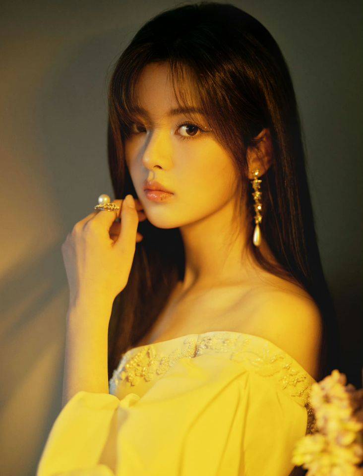 女星杨超越造型合集甜美可爱靓丽娇美