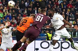 吕迪格读秒绝平 皇马客场1-1矿工提前出线