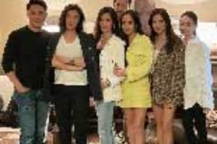 霍建华现身贵妇圈 和林心如闺蜜相处融洽