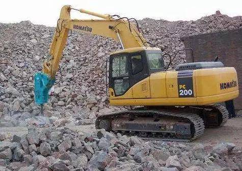 挖掘机的七大发展趋势,你最期待哪一项?_手机搜狐网