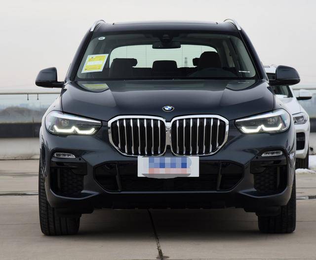 宝马x5给钱就卖?3.0t 8at发动机的百万豪车,4s店不赔钱?