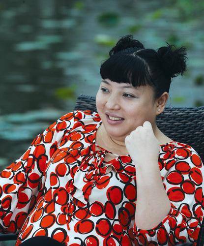 长沙第一女笑星何晶晶曾患严重抑郁症贾玲等新人让她感受到压力