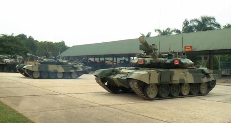 越南陆军装甲兵日前最新公开了其采购自俄罗斯的t90s主战坦克,并在
