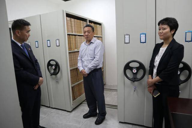 云南省司法厅商小云厅长率队到云南勤业律师事务所调研